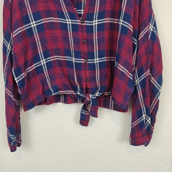 Rails Sloane Plaid Tie Waist Button Up Shirt Red Blue Size Small - Picture 5 of 12